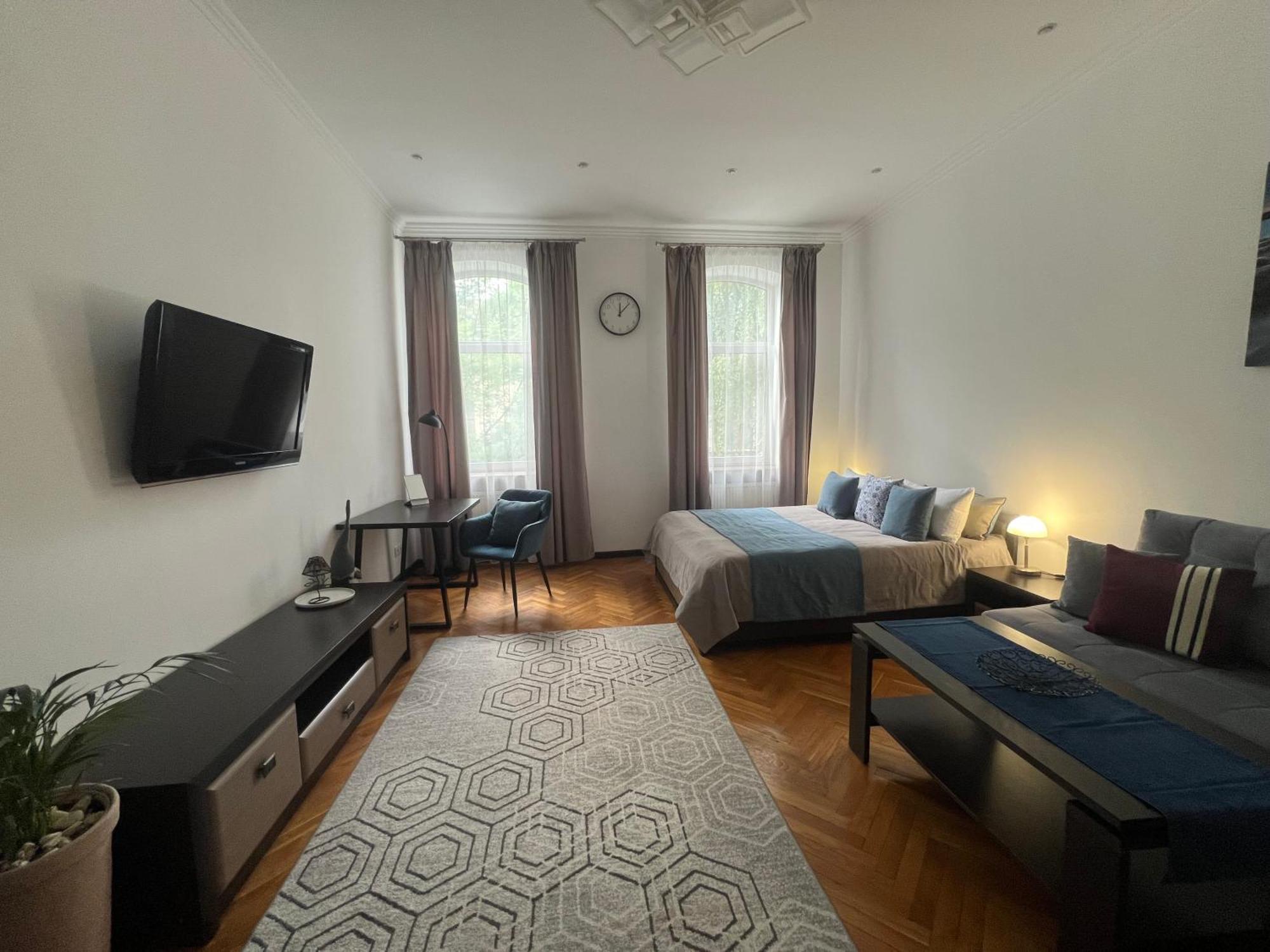 Wonderful Apartment Near The Old City Lviv Ngoại thất bức ảnh